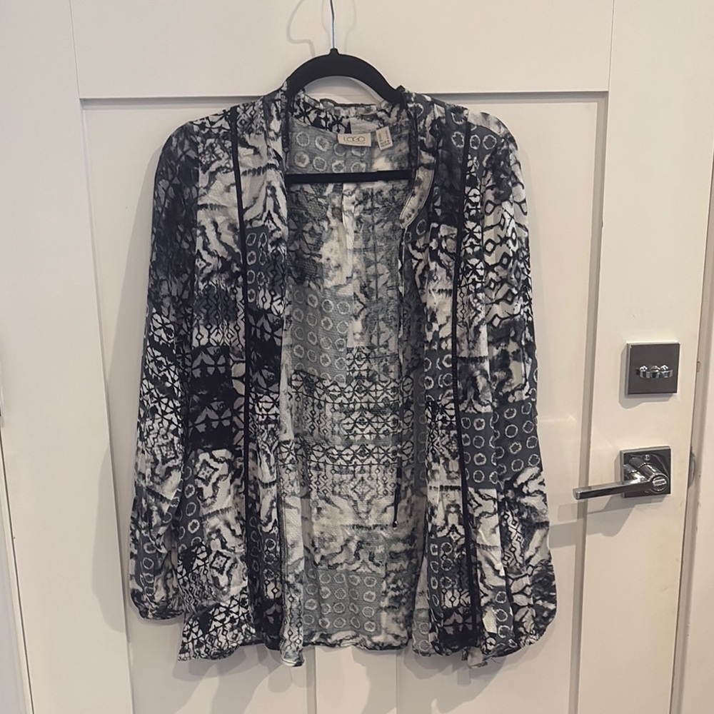 LOGO by Lori Goldstein Monochrome Patterned Top